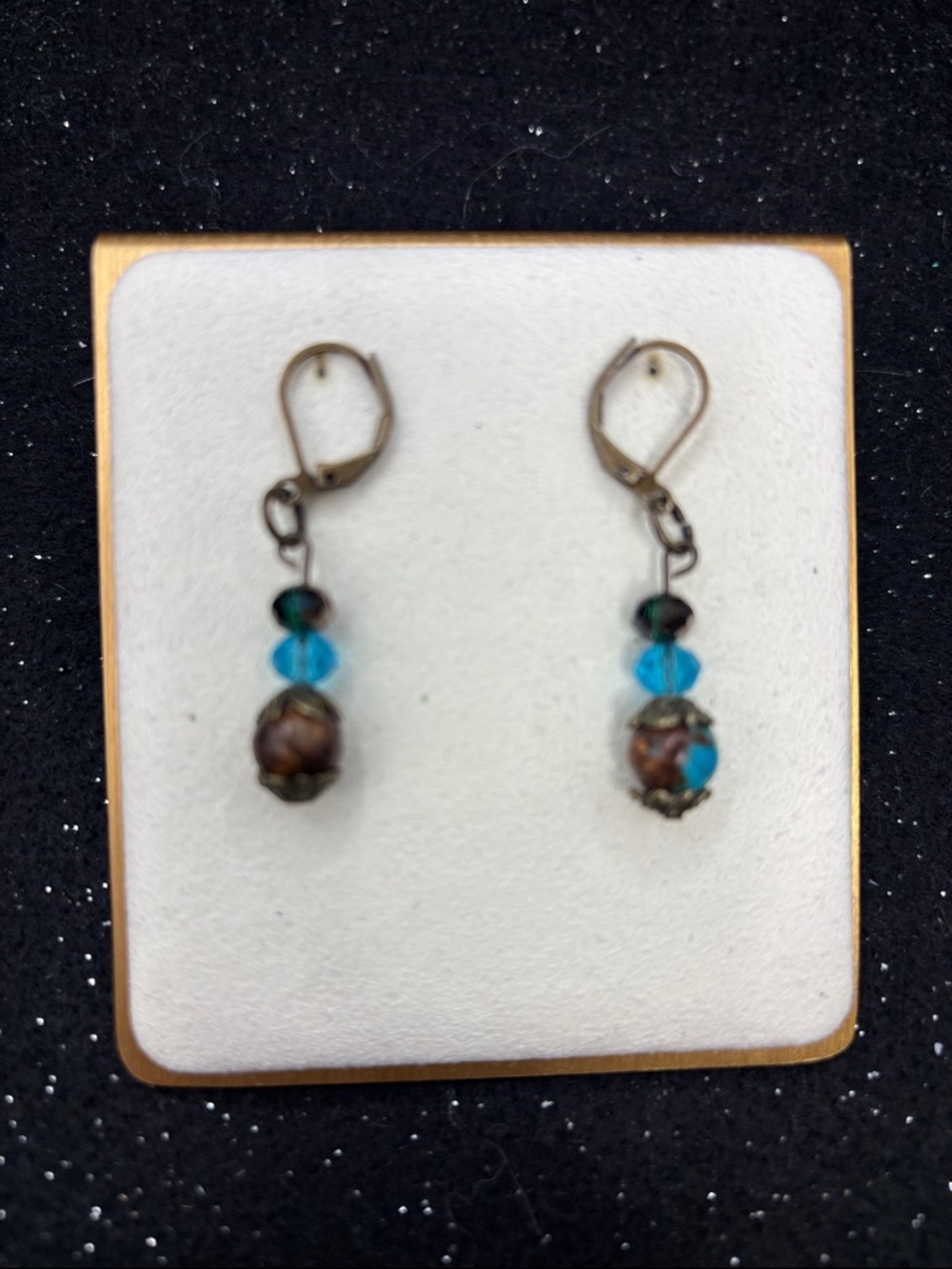 Vintage-Inspired Blue and Gold Bead Drop Earrings - Picture 4 of 4